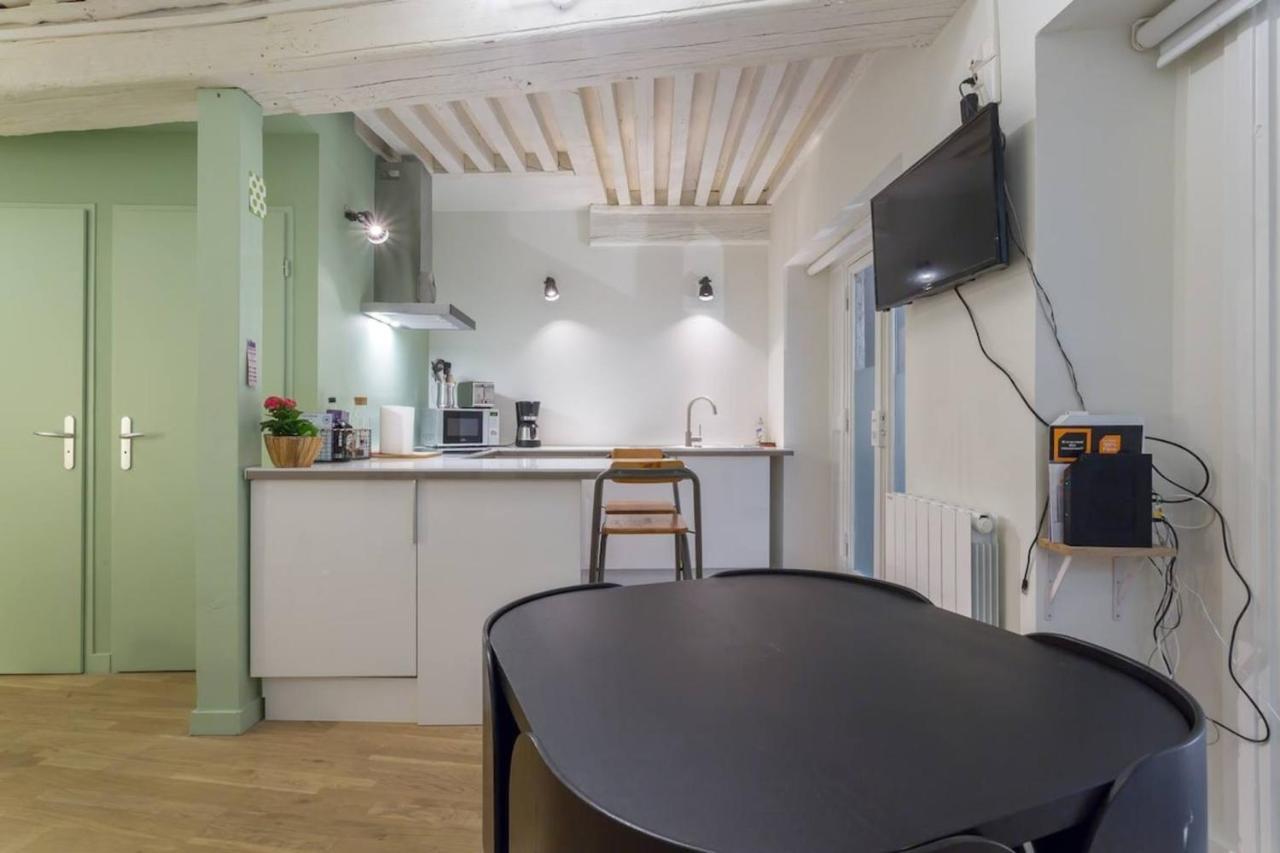 Character Apartment 6 People - City Center Lyon Exteriör bild