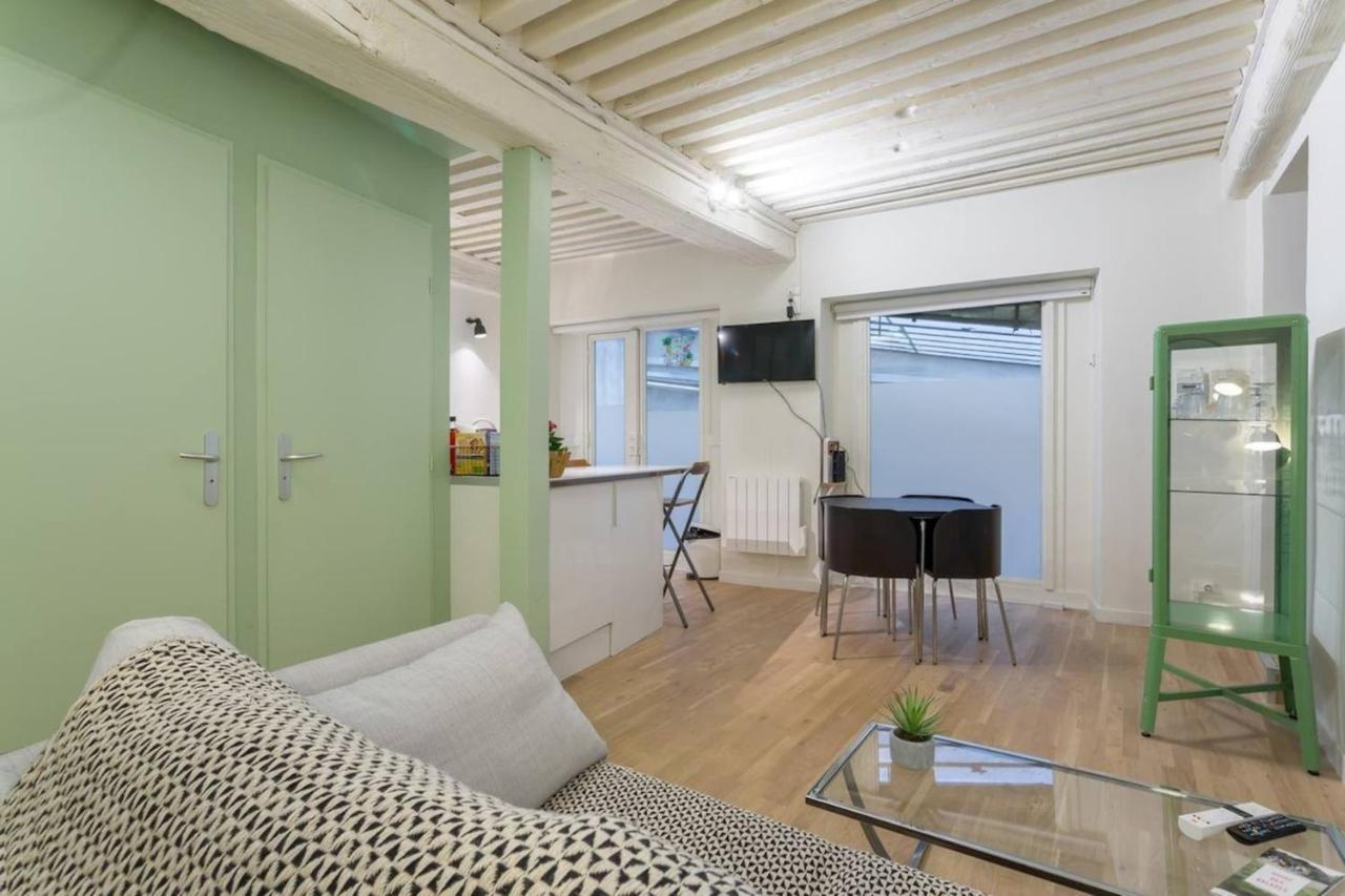 Character Apartment 6 People - City Center Lyon Exteriör bild